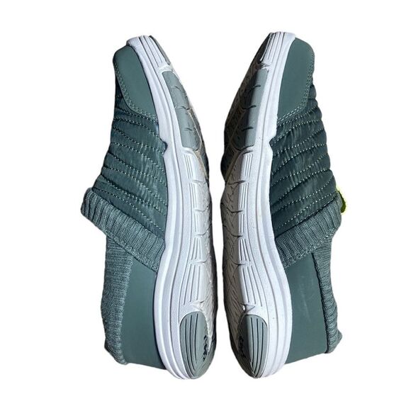 Ryka ascent 2 slip on sneakers green quilted water repellent 7 Gorpcore - Picture 6 of 8